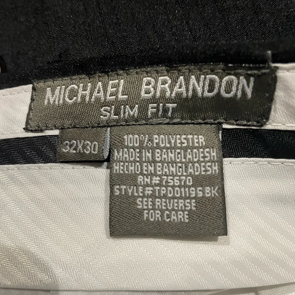 NWT‎ Michael Brandon 32x30 Slim Fit, Wrinkle Resistant Pants